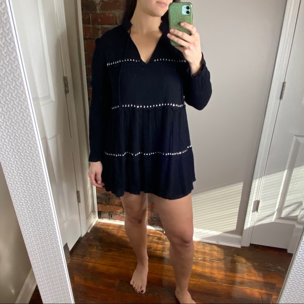 Lulu’s Make Some Waves Black Tiered Long Sleeve Boho Swing Dress Size Small - Picture 13 of 16